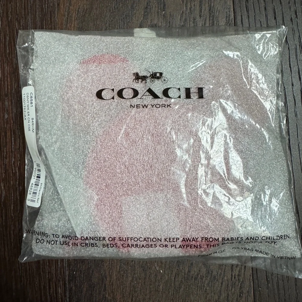 COACH X Disney Mickey Mouse Ears Leather Limited Edition Coin Purse (Red) - Picture 6 of 9